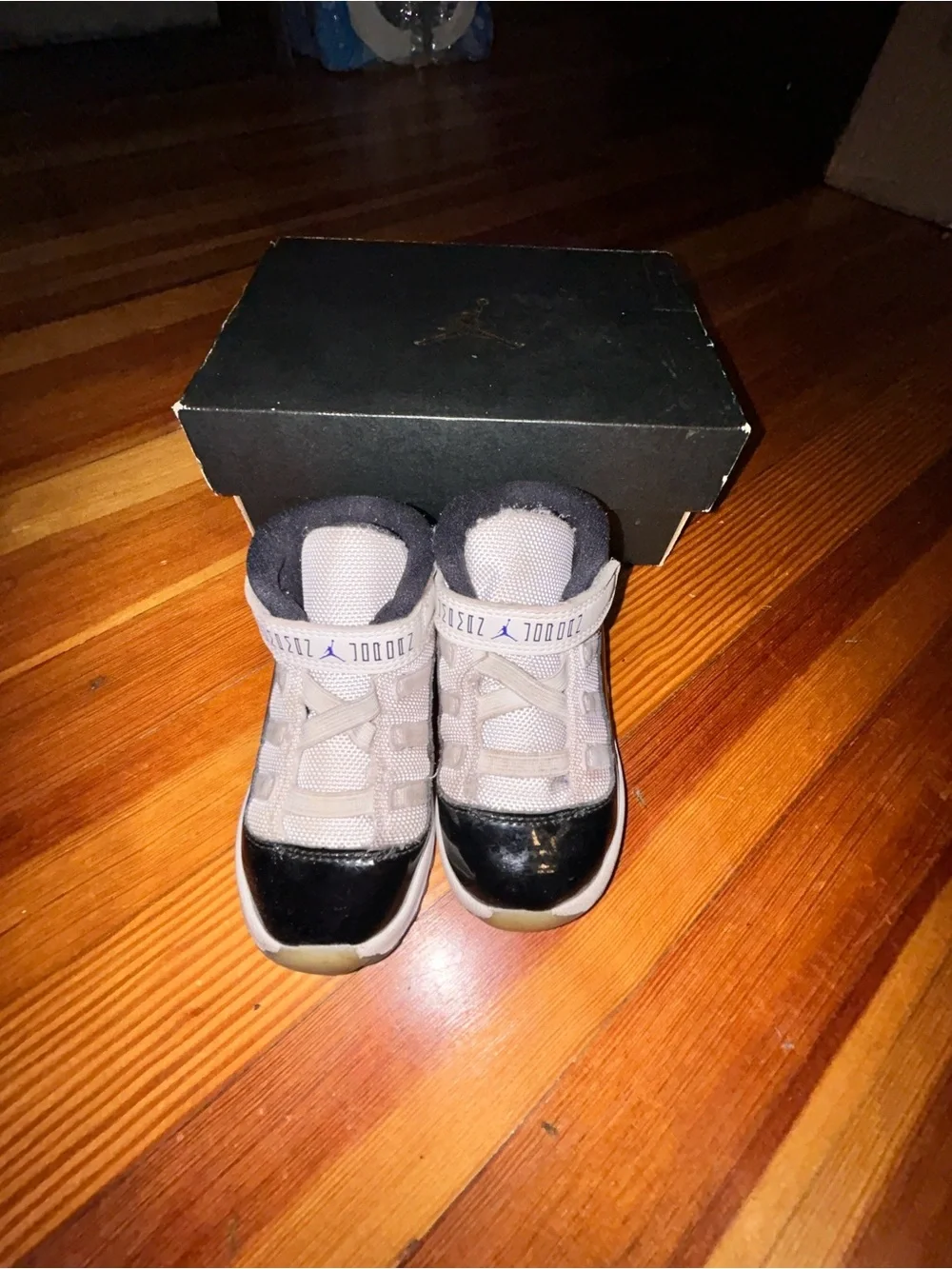 Jordan toddler sneakers